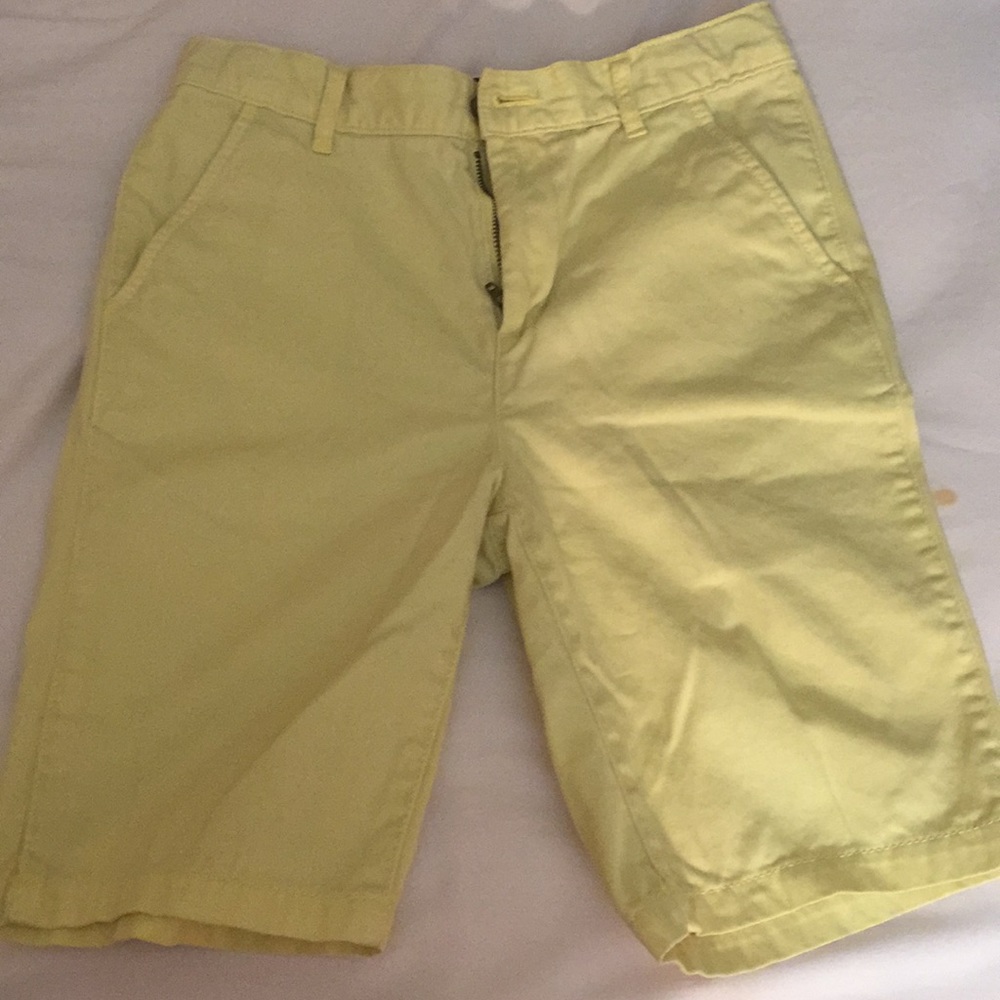 5/$5 pay $20. PLACE . Kids shorts.